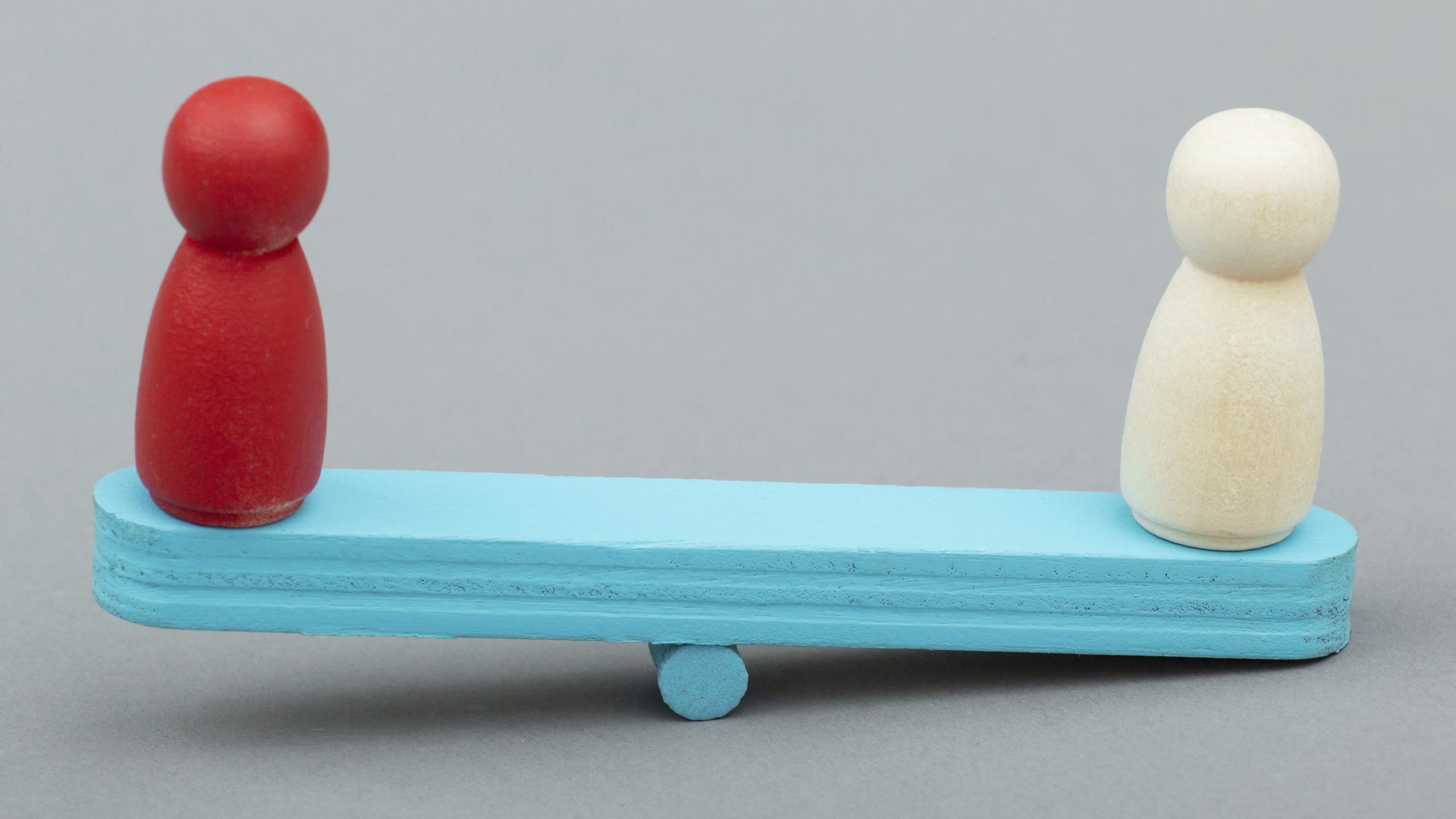 still-life-business-roles-with-various-pawns